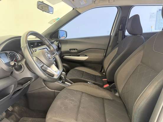NISSAN-KICKS-2020