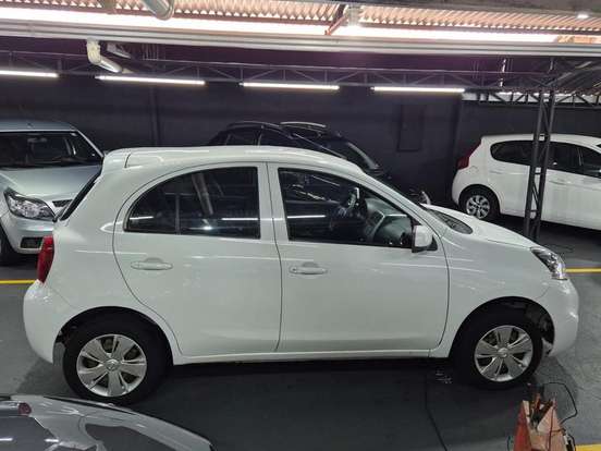 NISSAN-MARCH-1.0 CONFORTO 12V FLEX 4P MANUAL NISSAN-MARCH-2016