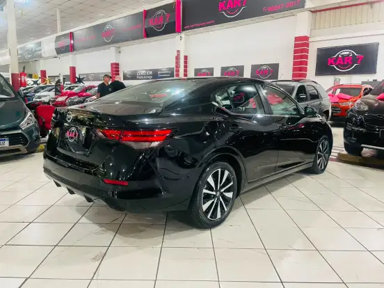NISSAN-SENTRA-2023