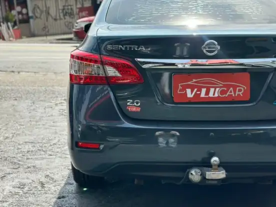 NISSAN-SENTRA-2.0 SV 16V FLEX 4P AUTOMÁTICO NISSAN-SENTRA-2014
