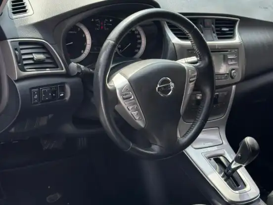 NISSAN-SENTRA-2.0 SV 16V FLEX 4P AUTOMÁTICO NISSAN-SENTRA-2014