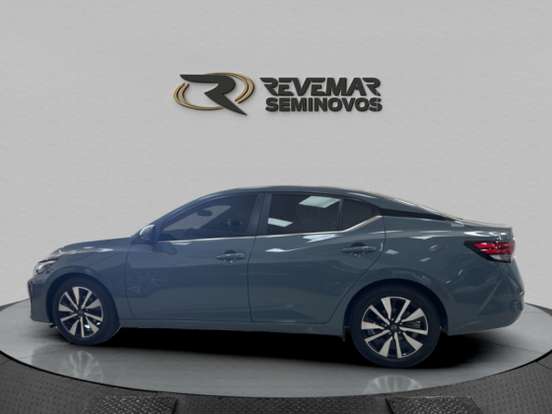 NISSAN-SENTRA-2024