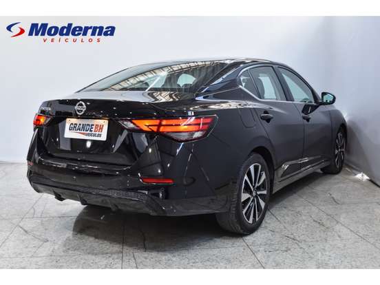 NISSAN-SENTRA-2023