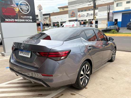 NISSAN-SENTRA-2023