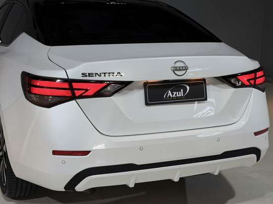 NISSAN-SENTRA-2025