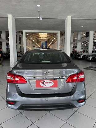 NISSAN-SENTRA-2017