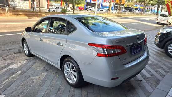 NISSAN-SENTRA-2013