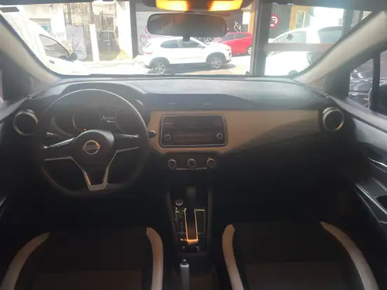 NISSAN-VERSA-2023