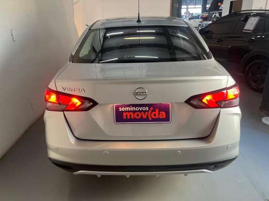 NISSAN-VERSA-2025