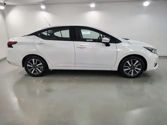 NISSAN-VERSA-2025
