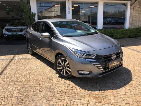 NISSAN-VERSA-2024