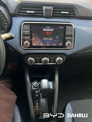 NISSAN-VERSA-2023
