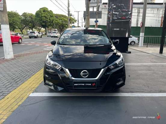 NISSAN-VERSA-2021