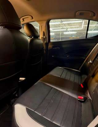 NISSAN-VERSA-2023