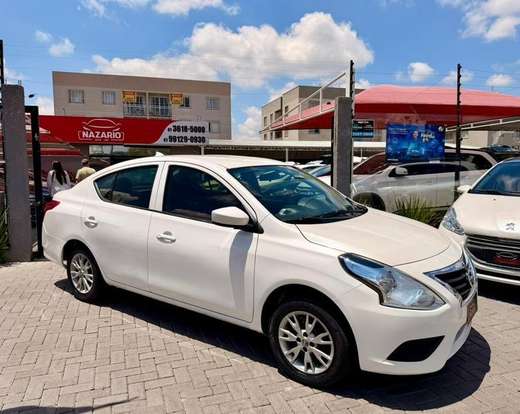 NISSAN-VERSA-2015