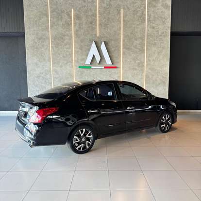 NISSAN-VERSA-2016