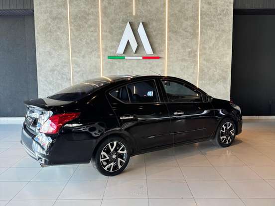 NISSAN-VERSA-1.6 16V FLEXSTART SL 4P XTRONIC NISSAN-VERSA-2016