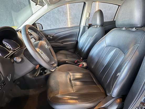 NISSAN-VERSA-1.6 16V FLEXSTART SL 4P XTRONIC NISSAN-VERSA-2016