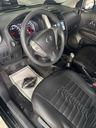 NISSAN-VERSA-2018