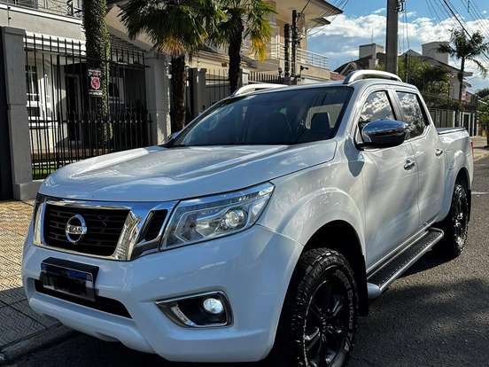 NISSAN-FRONTIER-2.3 16V TURBO DIESEL LE CD 4X4 AUTOMÁTICO NISSAN-FRONTIER-2017