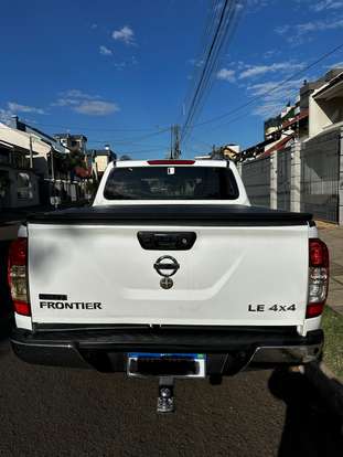 NISSAN-FRONTIER-2017
