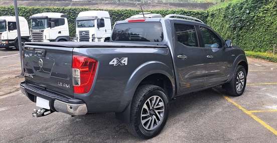 NISSAN-FRONTIER-2021