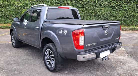 NISSAN-FRONTIER-2021