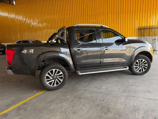 NISSAN-FRONTIER-2.3 16V TURBO DIESEL LE CD 4X4 AUTOMÁTICO NISSAN-FRONTIER-2020