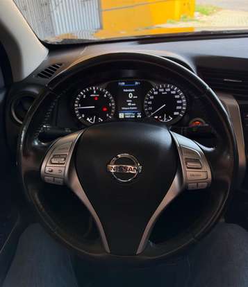 NISSAN-FRONTIER-2020