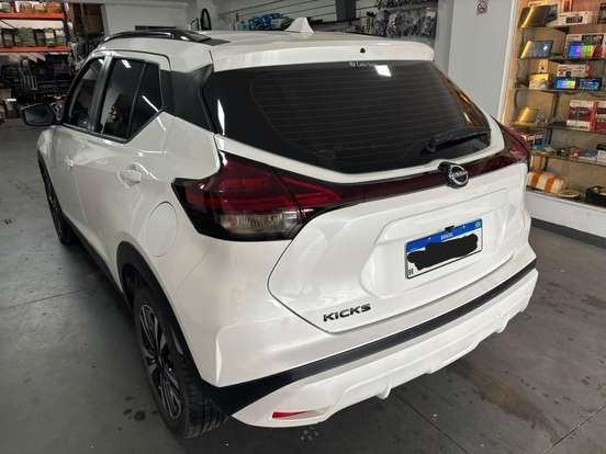 NISSAN-KICKS-2024
