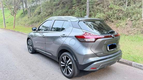 NISSAN-KICKS-2021