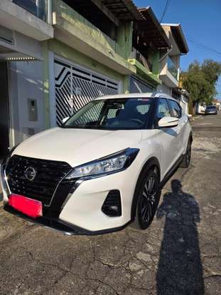 NISSAN-KICKS-2022