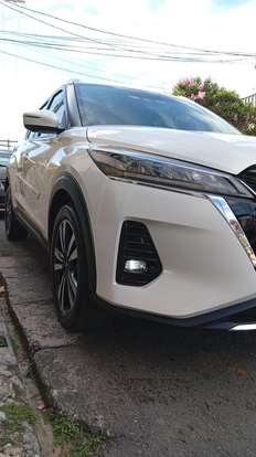 NISSAN-KICKS-2023