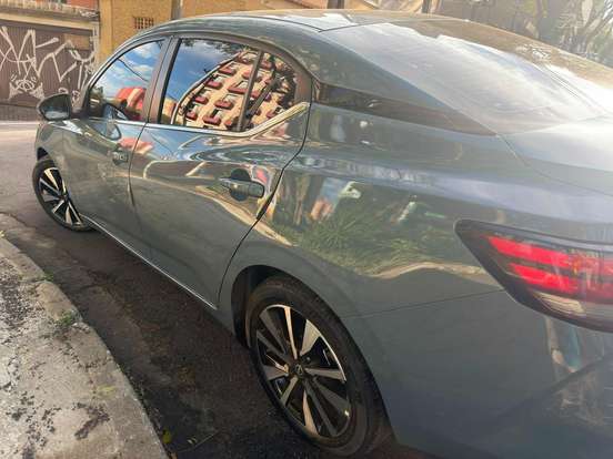 NISSAN-SENTRA-2024