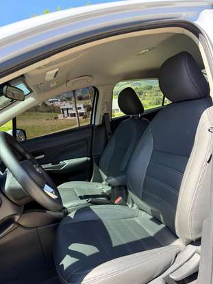 NISSAN-VERSA-2023