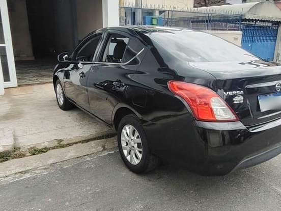 NISSAN-VERSA-1.6 16V FLEXSTART UNIQUE 4P XTRONIC NISSAN-VERSA-2016