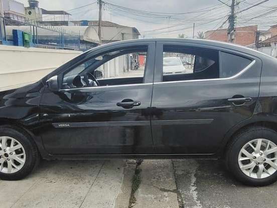 NISSAN-VERSA-1.6 16V FLEXSTART UNIQUE 4P XTRONIC NISSAN-VERSA-2016