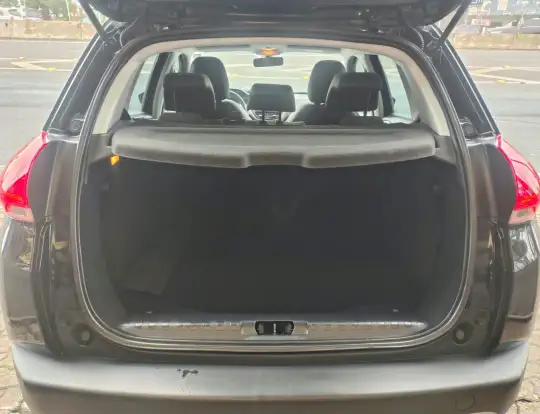 PEUGEOT-2008-2017