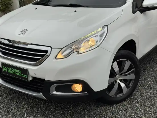 PEUGEOT-2008-2017