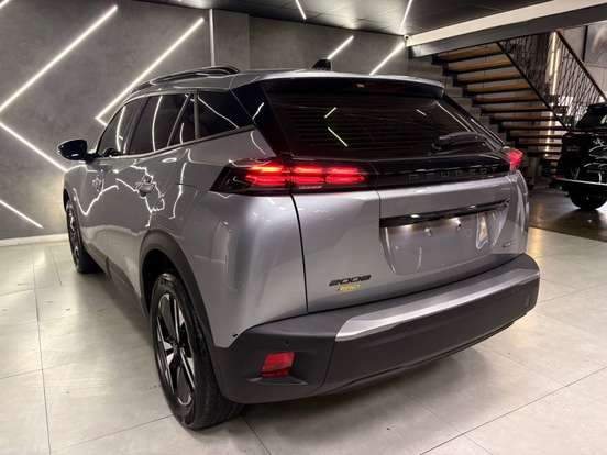PEUGEOT-2008-2025