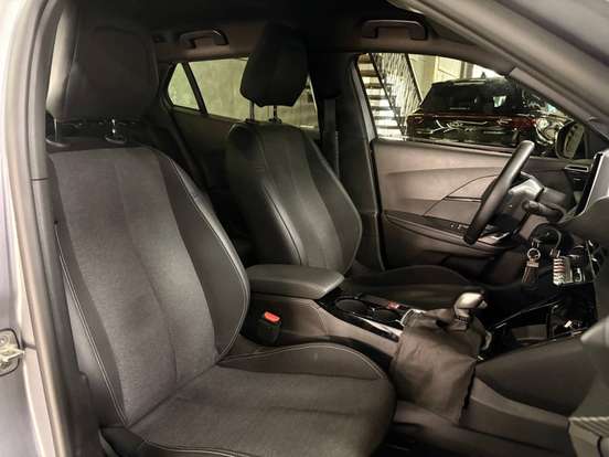 PEUGEOT-2008-1.0 TURBO 200 FLEX ACTIVE CVT PEUGEOT-2008-2025