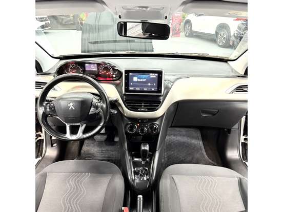 PEUGEOT-2008-2017