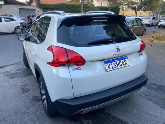 PEUGEOT-2008-1.6 16V FLEX GRIFFE 4P AUTOMÁTICO PEUGEOT-2008-2018