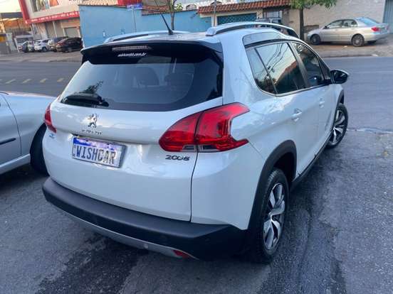 PEUGEOT-2008-2018
