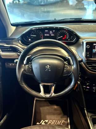 PEUGEOT-2008-2016
