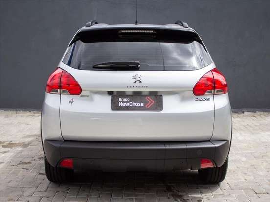 PEUGEOT-2008-2020