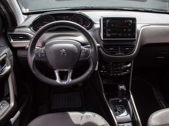 PEUGEOT-2008-2020
