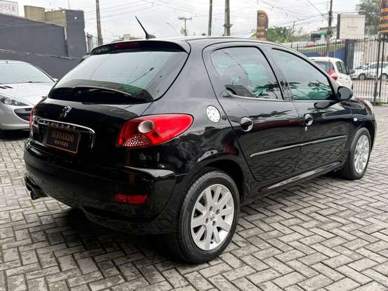 PEUGEOT-207-2009