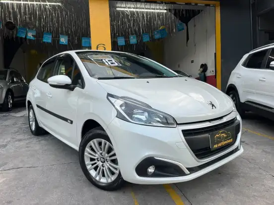 PEUGEOT-208-2017