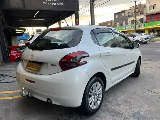 PEUGEOT-208-1.2 ACTIVE PACK 12V FLEX 4P MANUAL PEUGEOT-208-2017